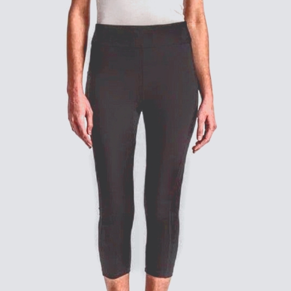 The Bravery Pant cropped leggings by Capsule 121 Small Black BRAND NEW W/Tag! - Picture 4 of 5